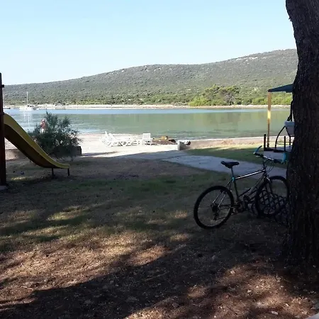 Holiday Ante - 30 M From Beach *
